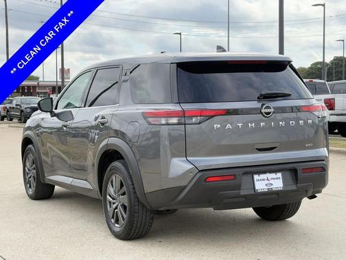 2023 Nissan Pathfinder S 4WD