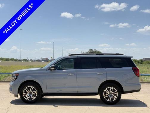 Glacier Gray Metallic Tri-Coat 2026 Ford Expedition Active