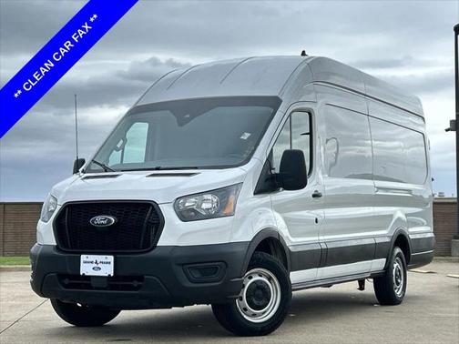2022 Ford Transit-250 Base