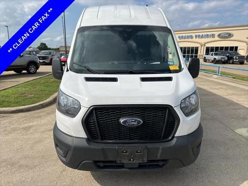 2022 Ford Transit-250 Base