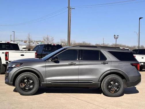 Carbonized Gray Metallic 2026 Ford Explorer Tremor
