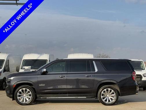 2022 Chevrolet Suburban Premier