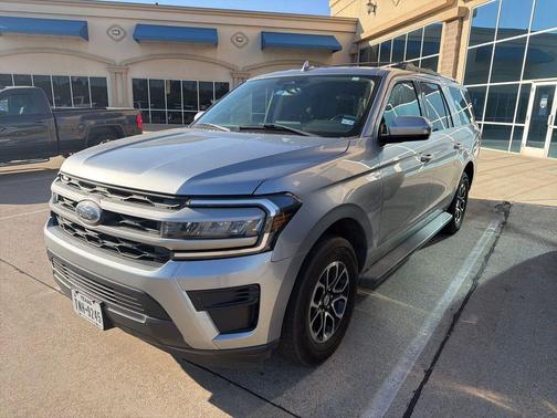 2022 Ford Expedition Max XLT