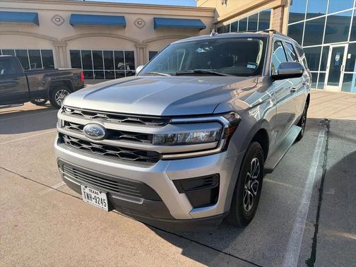 2022 Ford Expedition Max XLT