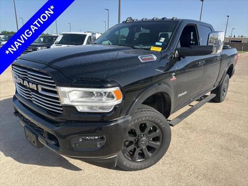 2022 RAM 2500 Laramie Crew Cab 4x4 6'4' Box