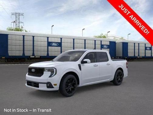 2025 Ford Maverick Lobo Standard