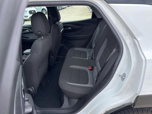 2022 Chevrolet Trailblazer LS