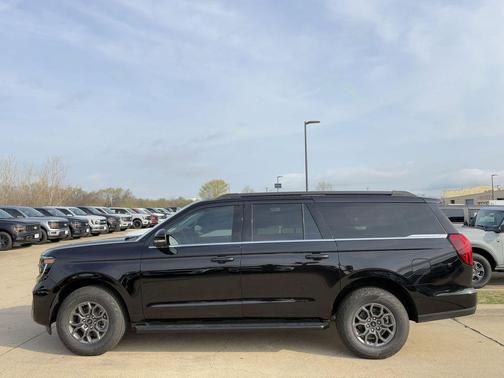 2026 Ford Expedition Max Active 4x2