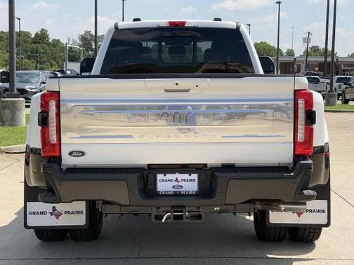 2025 Ford F-350 King Ranch