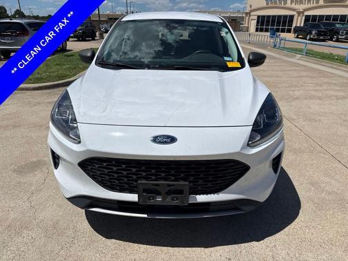 Oxford White 2022 Ford Escape S