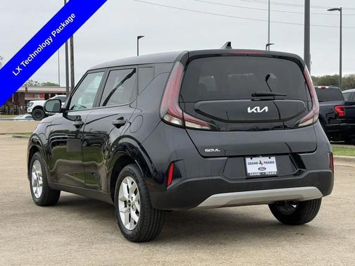 2023 Kia Soul LX