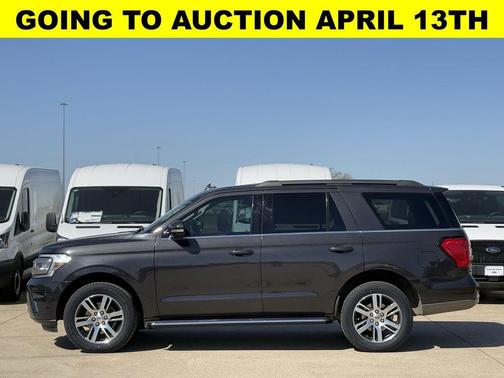 Dark Matter Metallic 2023 Ford Expedition XLT