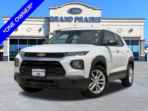 Summit White 2023 Chevrolet Trailblazer LS