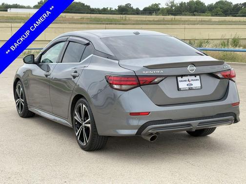 Gun Metallic 2021 Nissan Sentra SR
