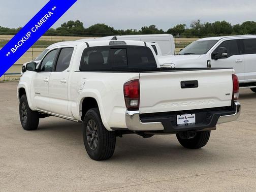 Ice 2023 Toyota Tacoma SR5