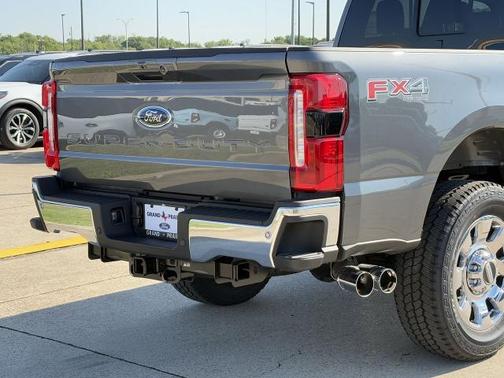 2026 Ford F-250 Lariat