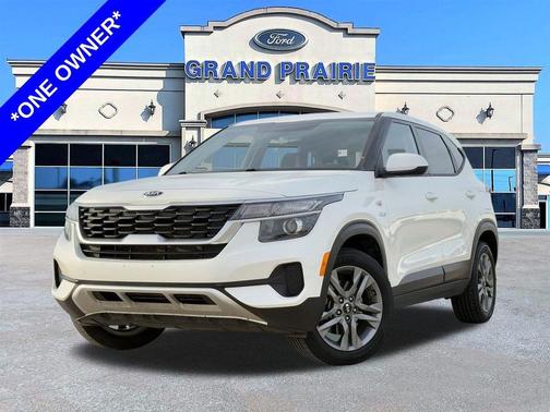 Snow White Pearl 2021 Kia Seltos LX