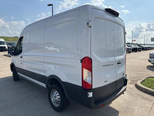 2023 Ford Transit-250 Base