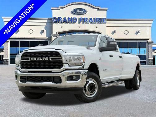 2024 RAM 3500 Big Horn Crew Cab 4x4 8' Box