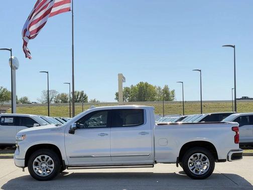 2023 Chevrolet Silverado 1500 High Country
