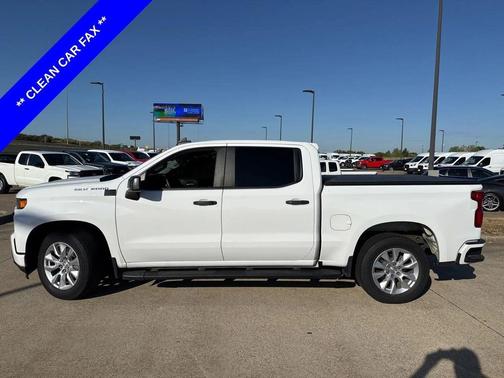 2022 Chevrolet Silverado 1500 Custom