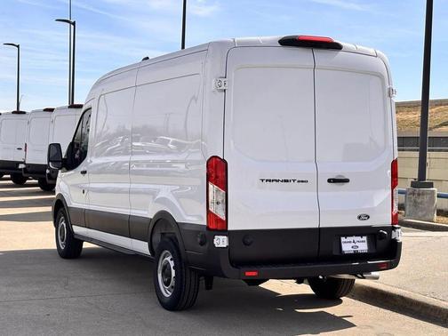 2026 Ford Transit-250 Base