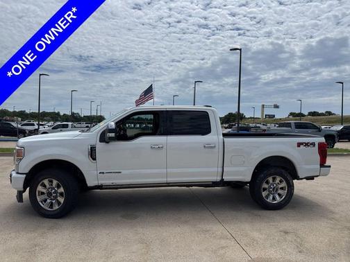 Star White Metallic Tri-Coat 2022 Ford F-250 Platinum