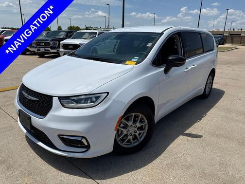 Bright White 2024 Chrysler Pacifica Touring L