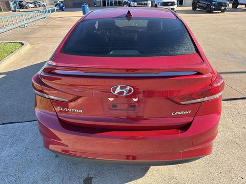 2017 Hyundai ELANTRA Limited