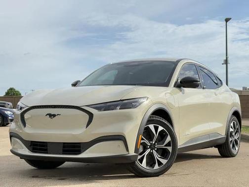 2025 Ford Mustang Mach-E Select