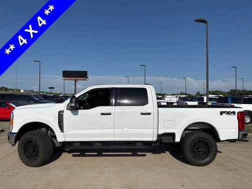 2023 Ford F-250 XLT