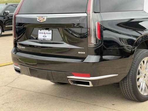 2023 Cadillac Escalade ESV Premium Luxury