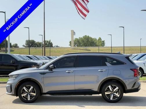 2021 Kia Sorento S