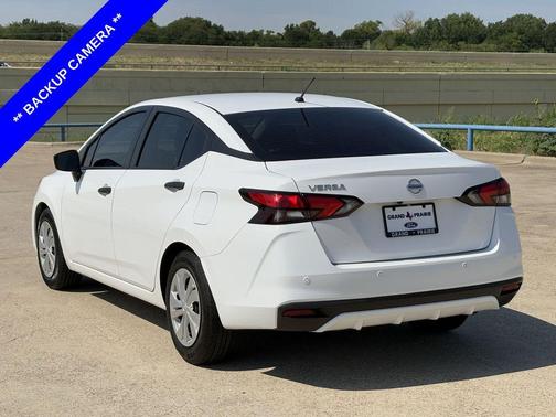 Fresh Powder 2022 Nissan Versa 1.6 S