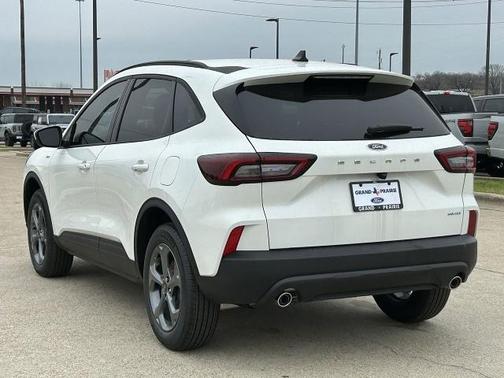 2025 Ford Escape ST-Line Select