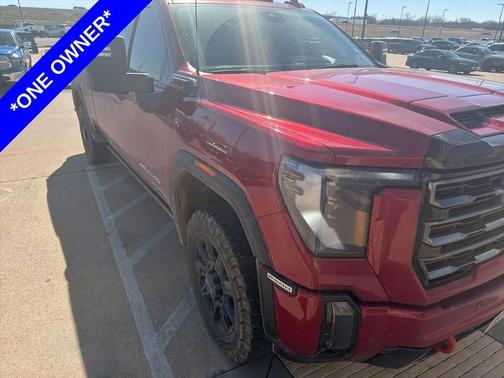 2024 GMC Sierra 2500 AT4