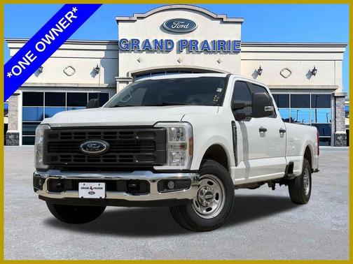 Oxford White 2024 Ford F-250 XL