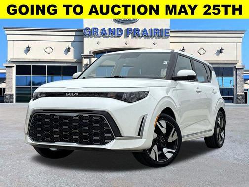 Snow White Pearl 2023 Kia Soul GT-Line