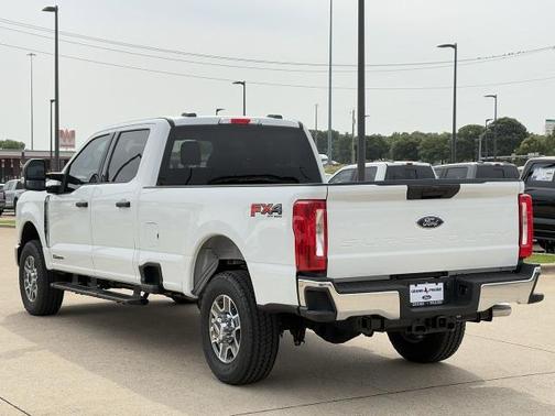 2025 Ford F-350 XLT