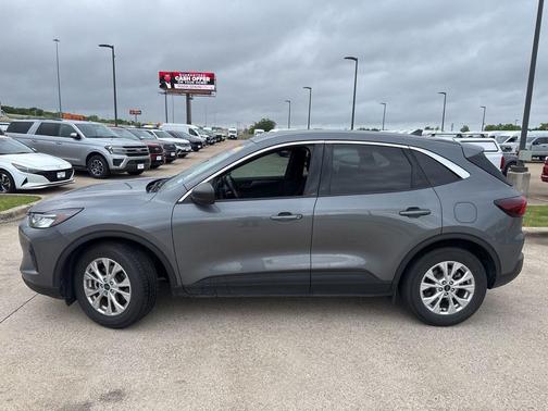 Carbonized Gray Metallic 2024 Ford Escape Active