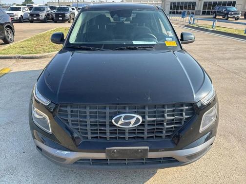 2021 Hyundai VENUE SE