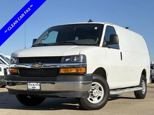 2024 Chevrolet Express 2500 RWD 2500 Regular Wheelbase WT
