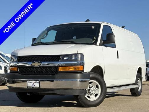 2024 Chevrolet Express 2500 RWD 2500 Regular Wheelbase WT