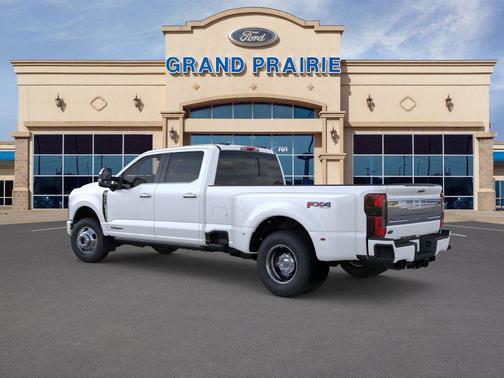 2025 Ford F-350 Platinum