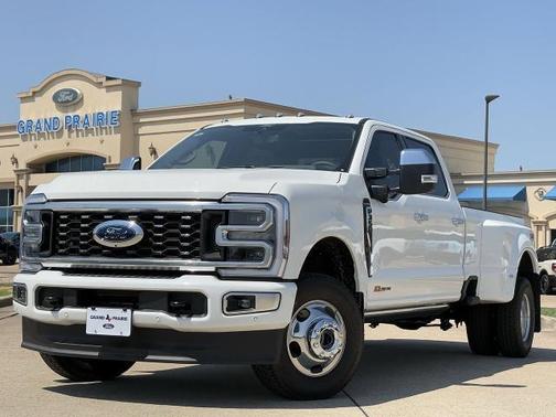 2025 Ford F-350 Platinum