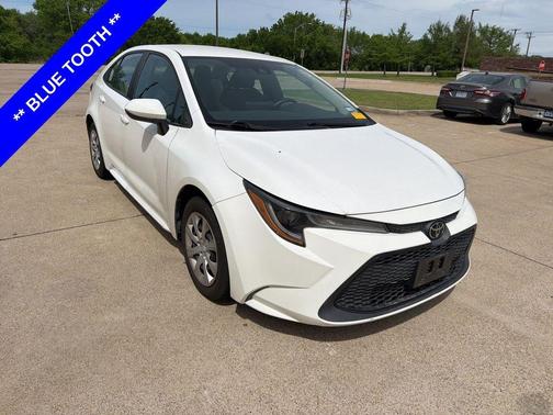 White 2022 Toyota Corolla LE
