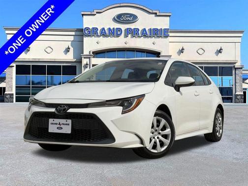 White 2022 Toyota Corolla LE