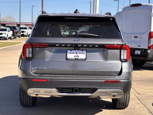 2026 Ford Explorer Active w/200A Pkg