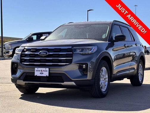 2026 Ford Explorer Active w/200A Pkg