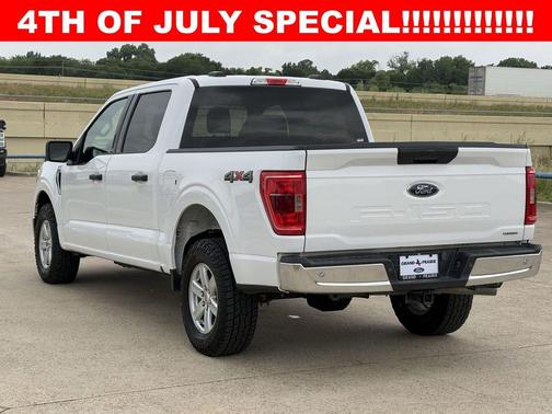 Oxford White 2022 Ford F-150 XLT